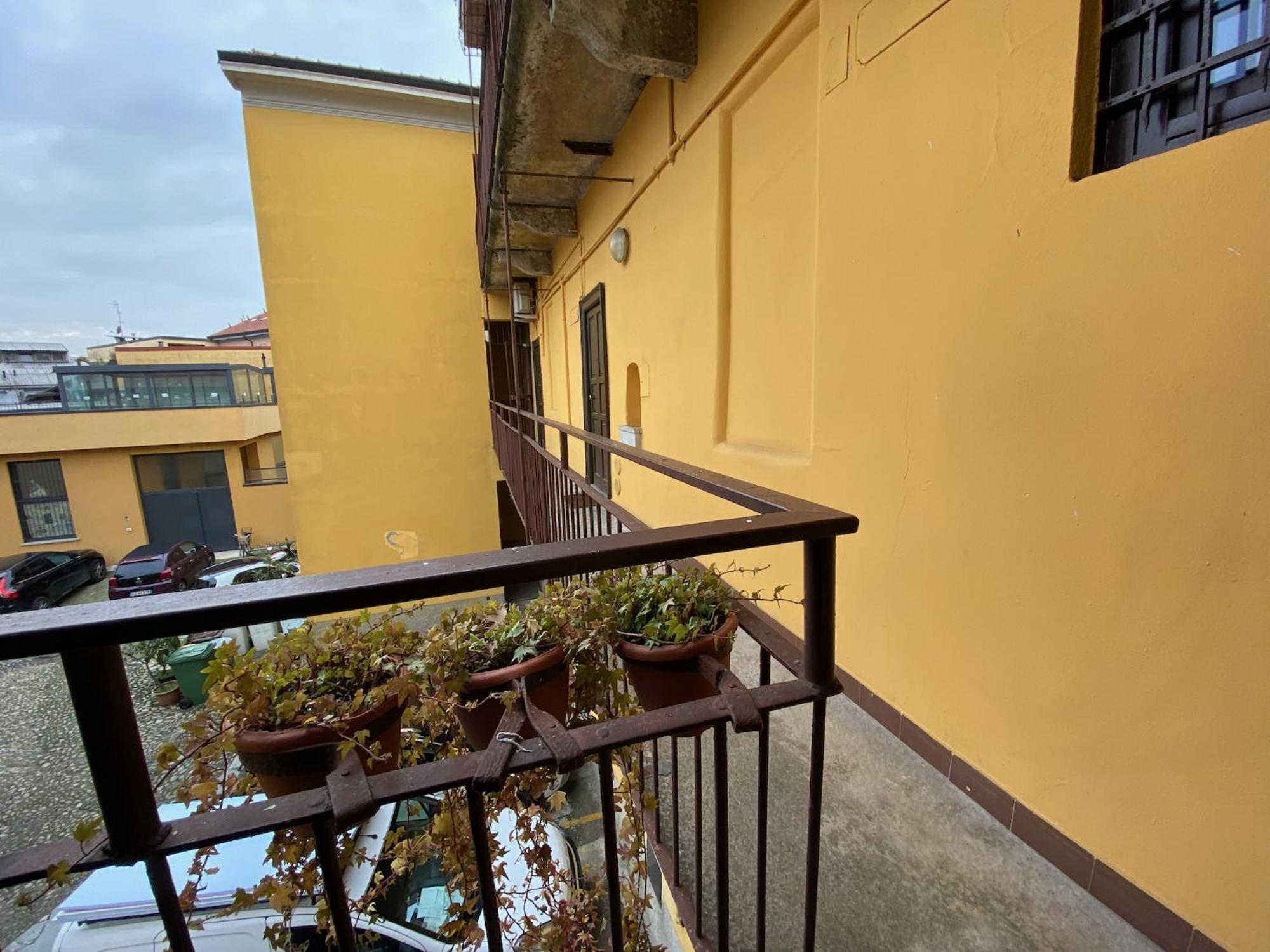Monolocale Morimondo 1 มิลาน ภายนอก รูปภาพ